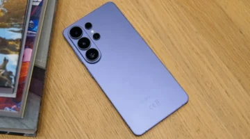 شكاوى متكررة حول جودة شاشة هاتف Galaxy S26 Ultra عند الإطلاق